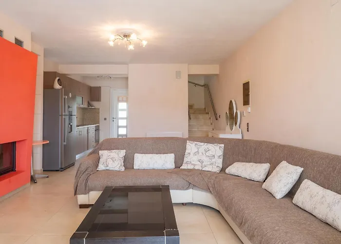 Palaiologou Panorama * Mandamádosz