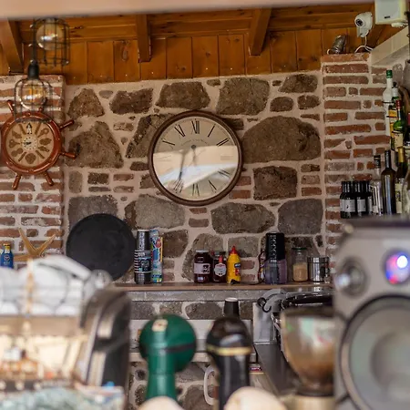 Daire Palaiologou Panorama Mantamádos