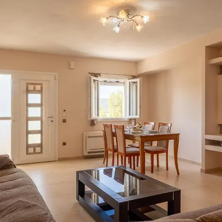 Palaiologou Panorama Apartment Mantamados