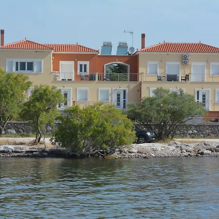 Palaiologou Panorama Apartment Mantamados