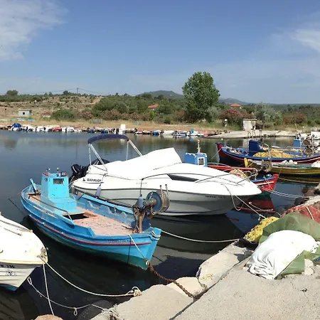 公寓 Palaiologou Panorama Mantamádos